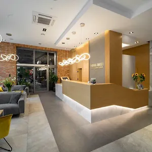 **** Otel Korona Gold - Korona Polonya